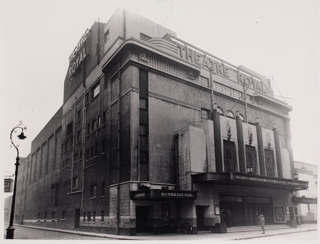 Image of Theatre Royal, Dublin from the Liam O’Leary Archive: MS 50,000/230/20