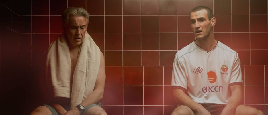 Somalian girl looking to the horizon